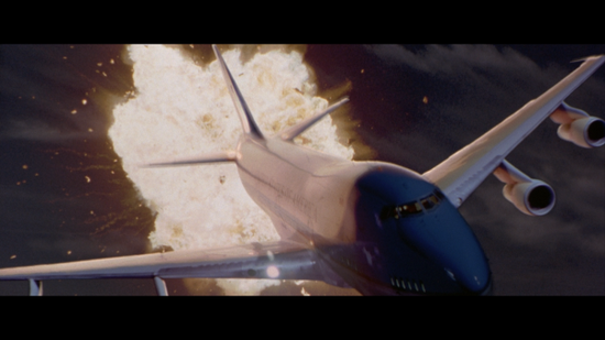 好萊塢電影《空軍一號(hào)》中出現(xiàn)的就是當(dāng)時(shí)剛剛服役不久的波音747-200型“空軍一號(hào)”，影片中該機(jī)使用電子對(duì)抗系統(tǒng)躲開了多次導(dǎo)彈攻擊