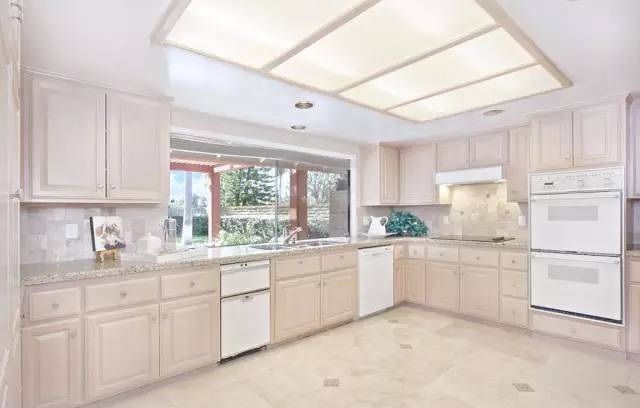 1472948743102686.jpg 640 (1).jpg