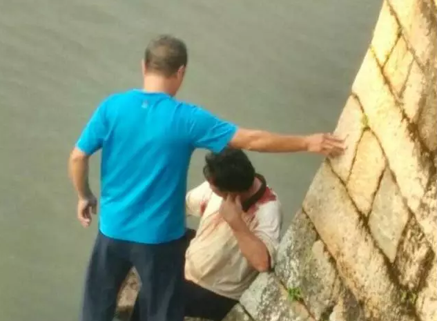 1472963401139225.png 3.png