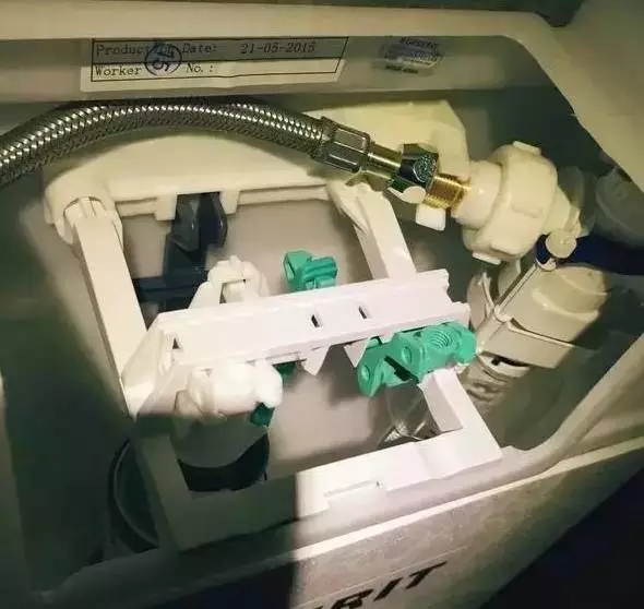 1479865574796561.jpg 640.webp (4).jpg