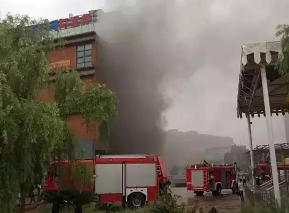 1484699034200829.jpg 2.jpg