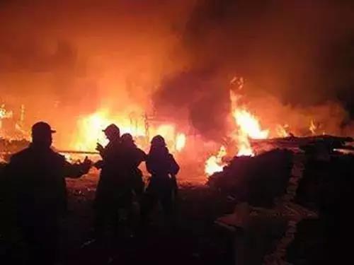 1496363904152934.jpg 4.jpg